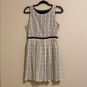 Cream & Black Forever21 Lace Sundress Size M EUC
